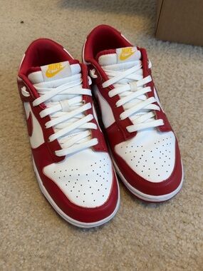 Nike Dunk Low Red White Sneakers Men’s Size [9]